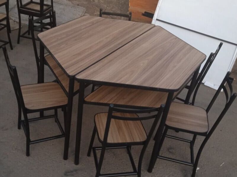 Mueble de comedor en Beni