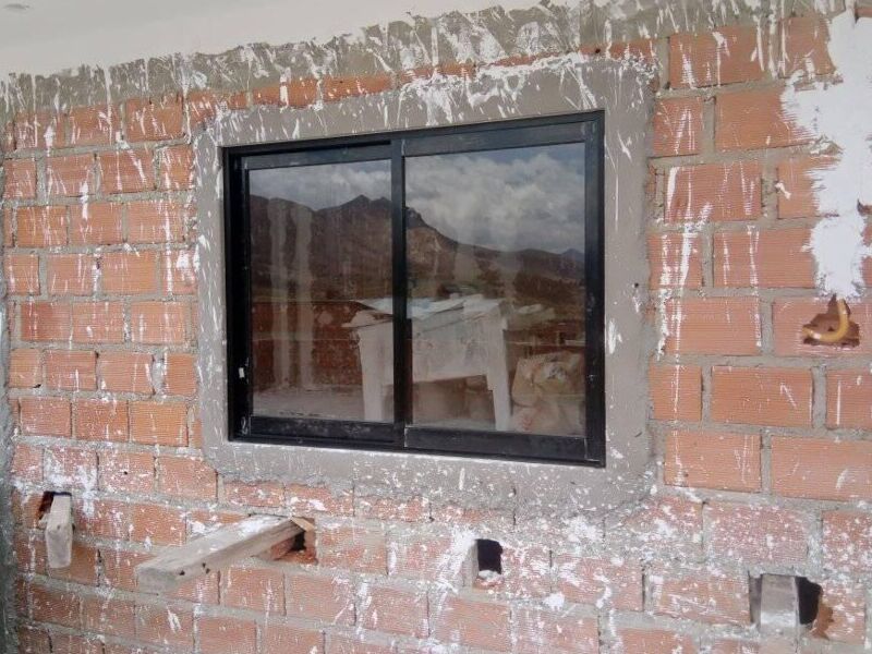 ventana aluminio negra Bolivia