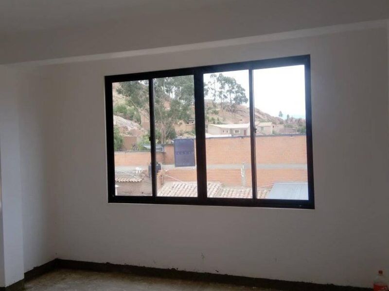 Ventana negra La Paz