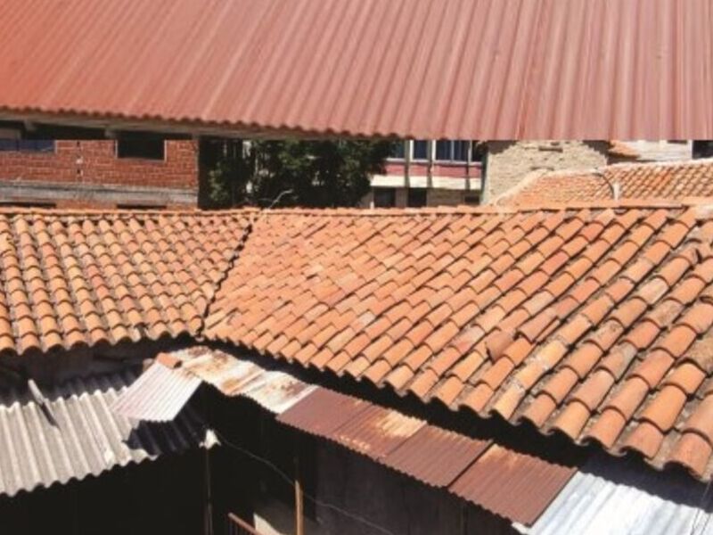 Cambio de cubiertas en Tarija