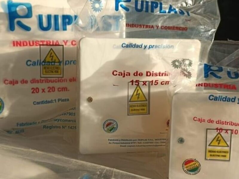 Caja de distribución eléctrica en Montero