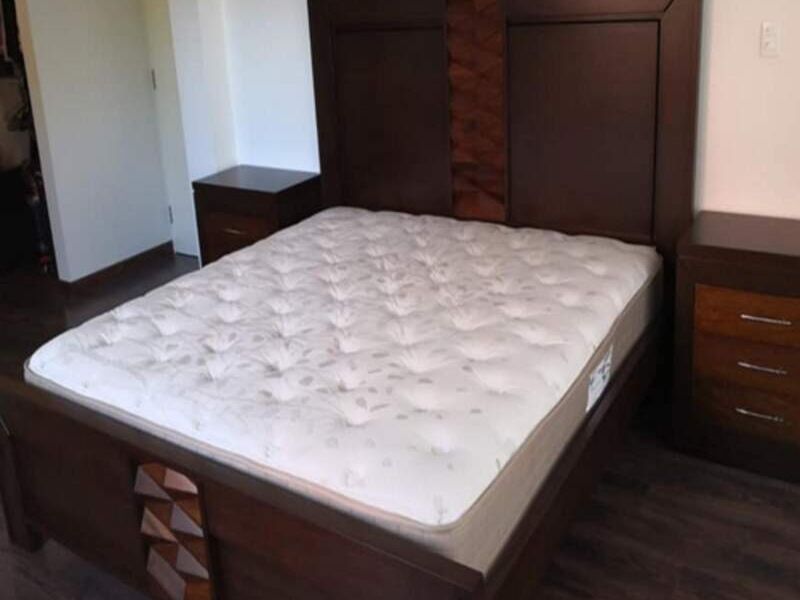 Cama moderna Bolivia 