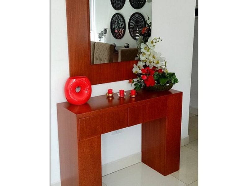 Consola Moderno Cochabamba