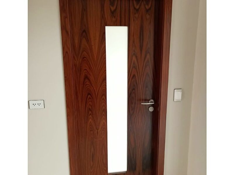 Puerta Sólida Santa Cruz