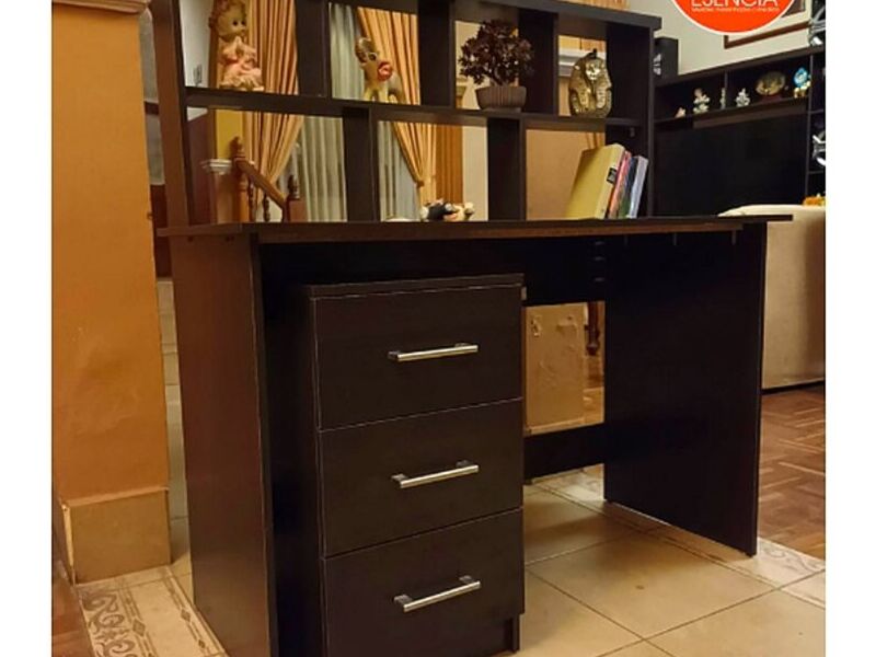 Mesa Manicura Cochabamba