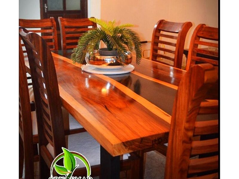 Comedor Madera Fina Santa Cruz