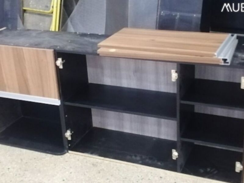 Modular Lineal TV Cochabamba