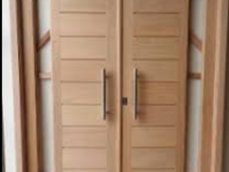 Puerta Elegante Otero de la Vega