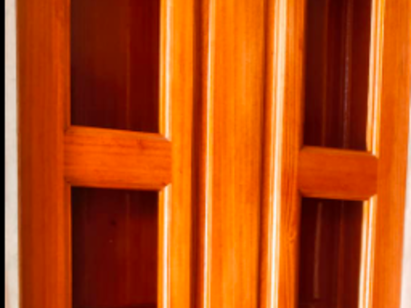 Puerta Grande de Madera La Paz