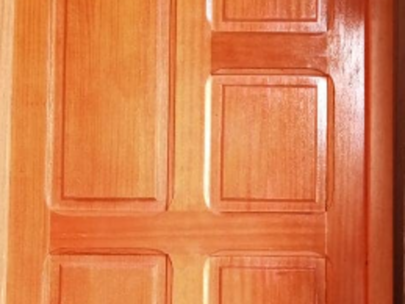 Puerta Sencilla de Madera La Paz