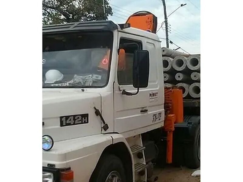 Construcción de alumbrado publico Tarija