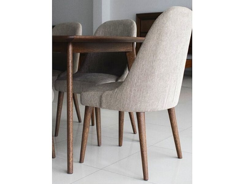Silla de madera acolchonada Bolivia
