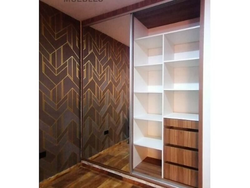 Closet Bolivia