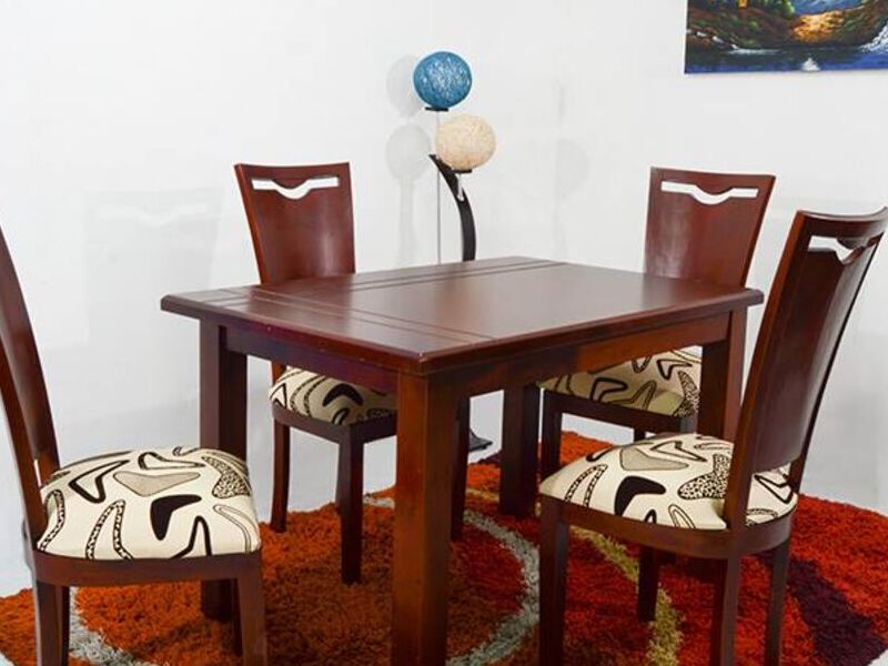 Juego Comedor Bolivia