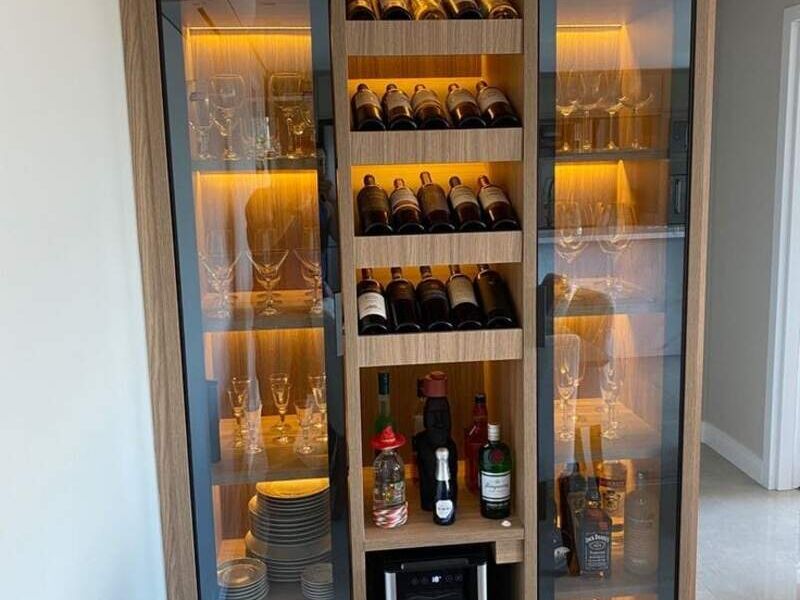 Mueble Vino Bolivia