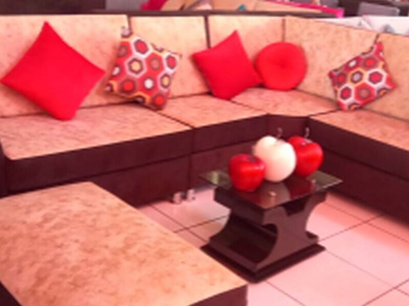 Sala beige Bolivia