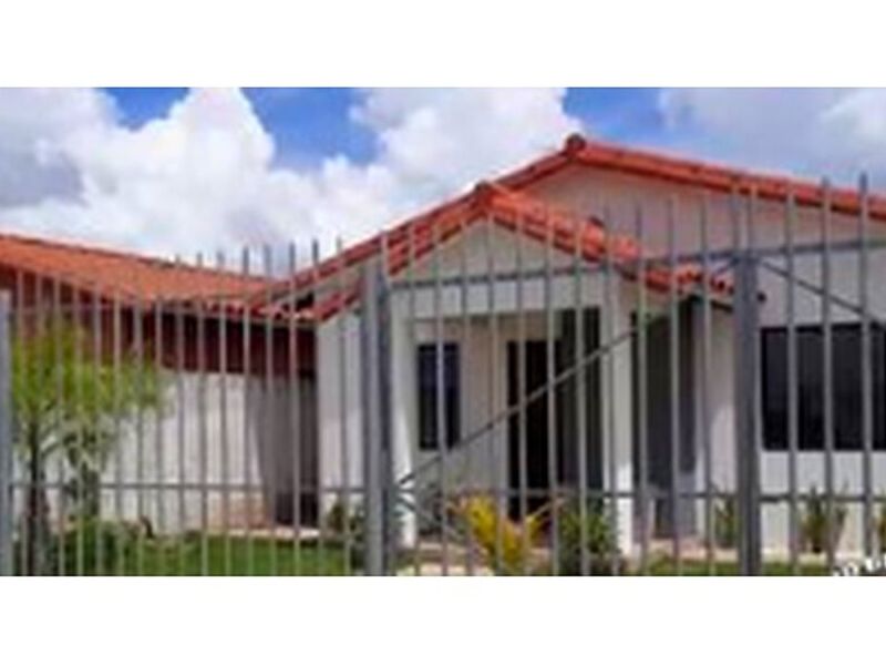 Construcción de casas Pando