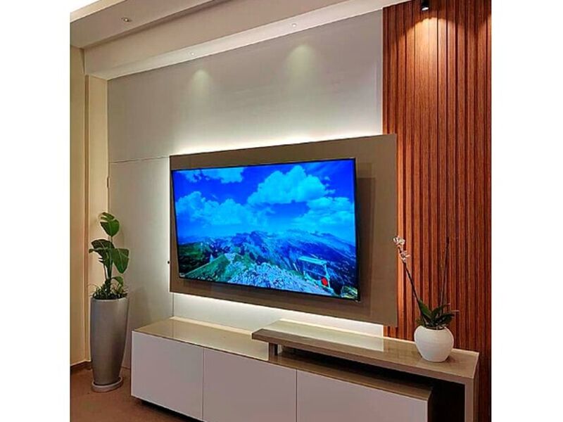 Diseño Mobiliario de TV Bolivia 