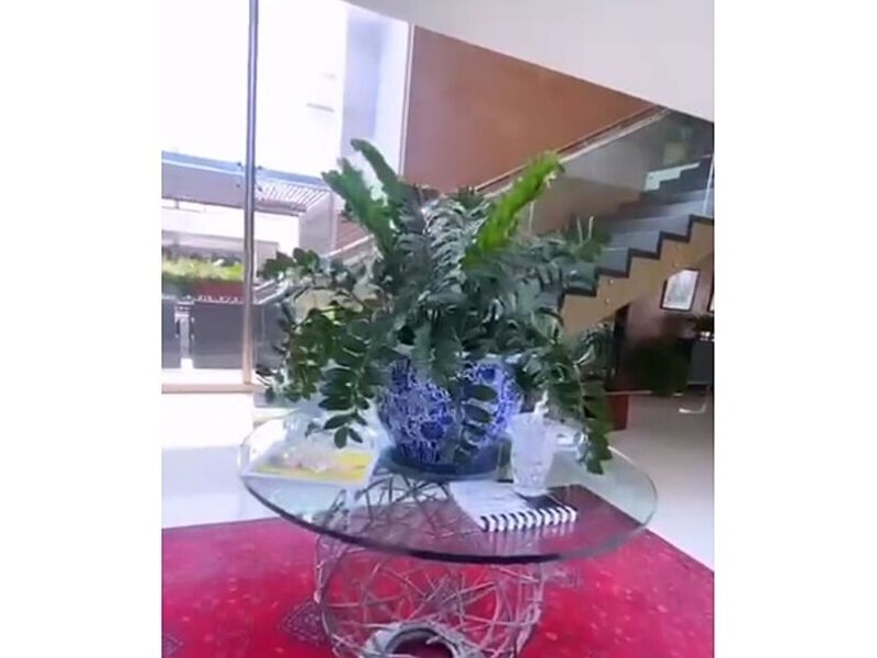 Mesa central sala Bolivia 
