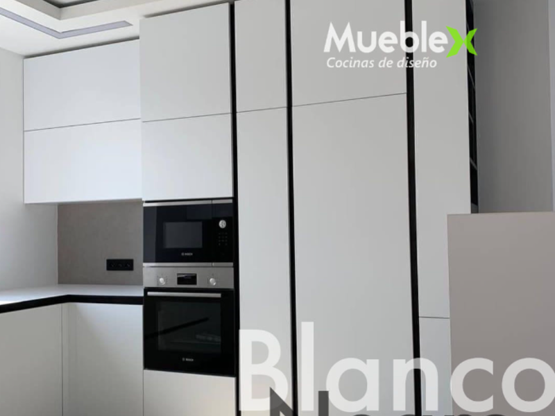 MUEBLE DE COCINA BLANCO Y NEGRO  LA PAZ