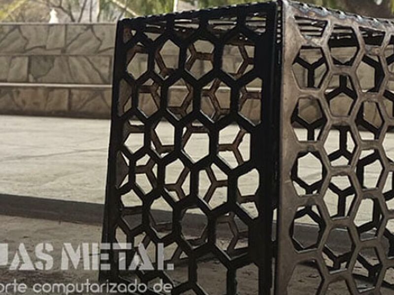 Cortes metálicos Cochabamba