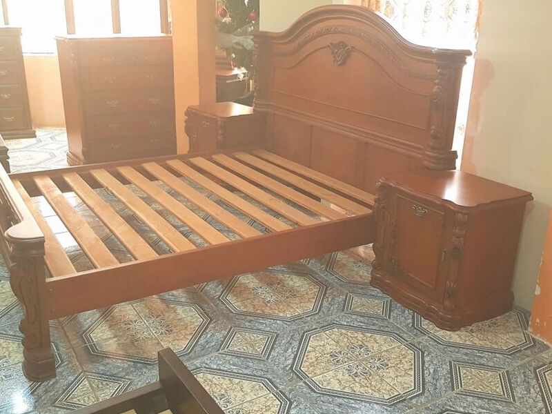 Cama de Madera Bolivia
