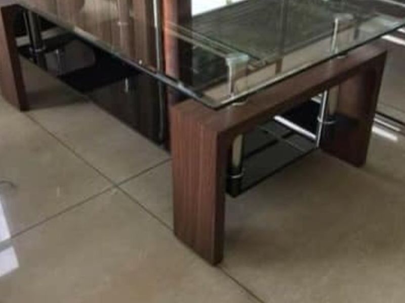 Mesa central de living  Bolivia