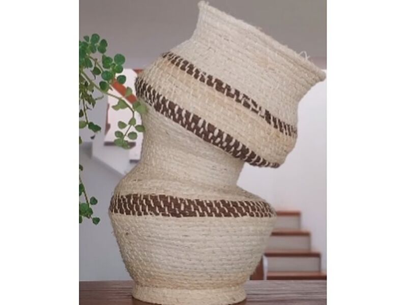 Jarrones de fibra natural Bolivia
