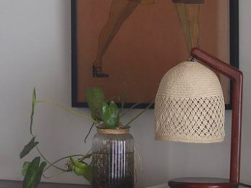 Lámpara de mesa tejida Bolivia