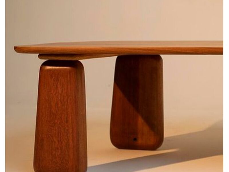 Mesa central en madera Bolivia