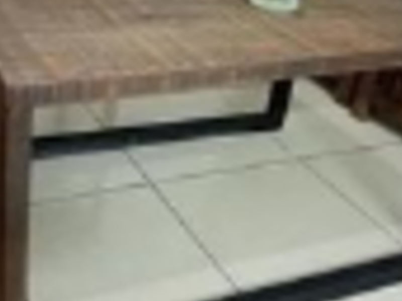 Mesa de Comedor Cuadrada1