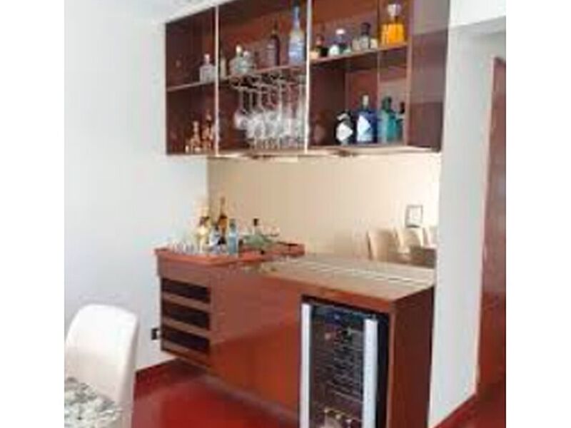 mueble bar Bolivia