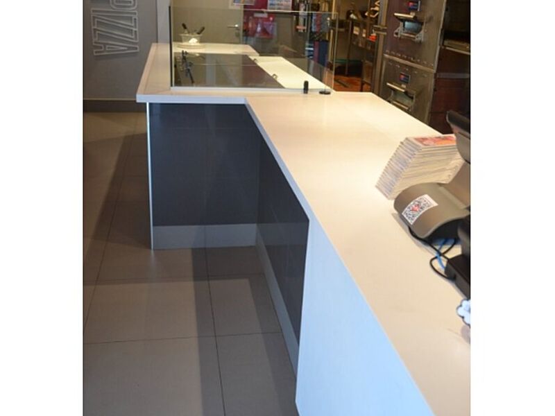 mesón negocio corian Bolivia