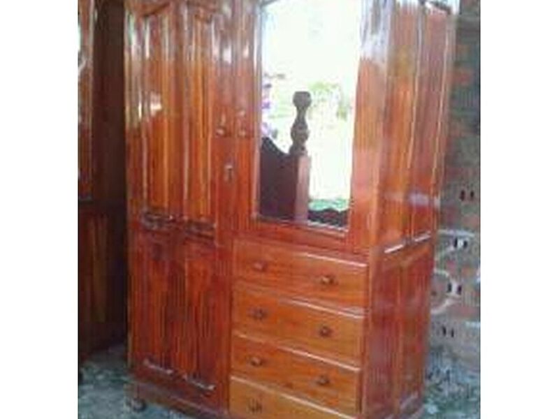Ropero madera cuta TRINIDAD