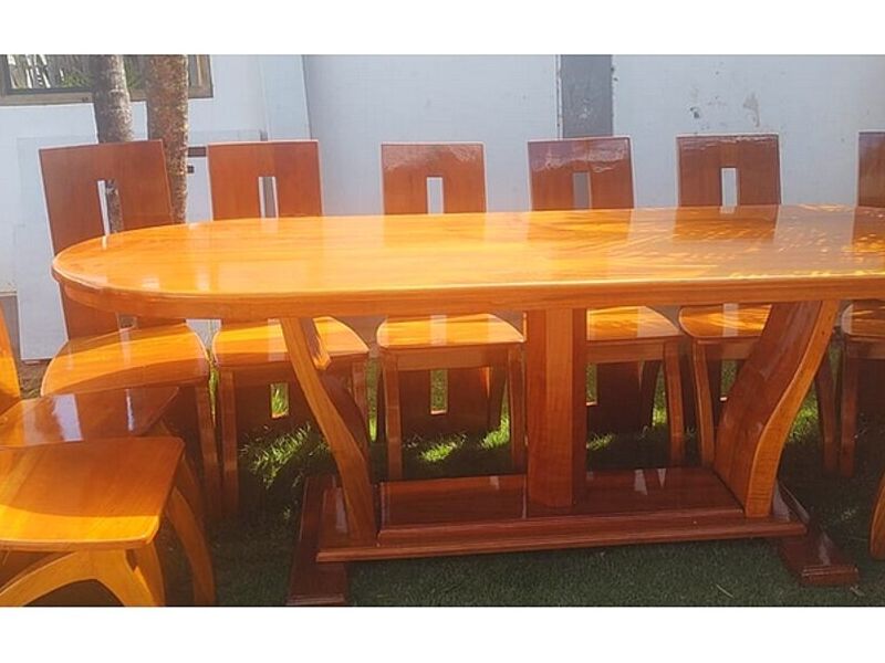 Comedor 10 sillas SUCRE
