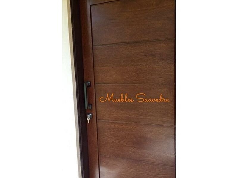 Puerta principal madera roble COCHABAMBA