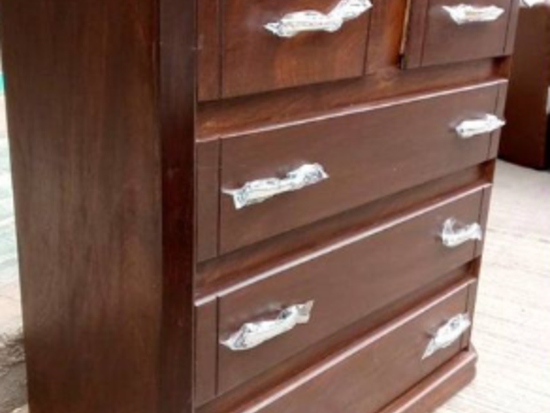 Comoda madera pino COCHABAMBA