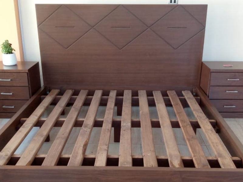 Cama roble COCHABAMBA