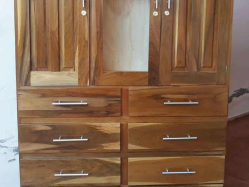 Ropero madera tajibo COCHABAMBA