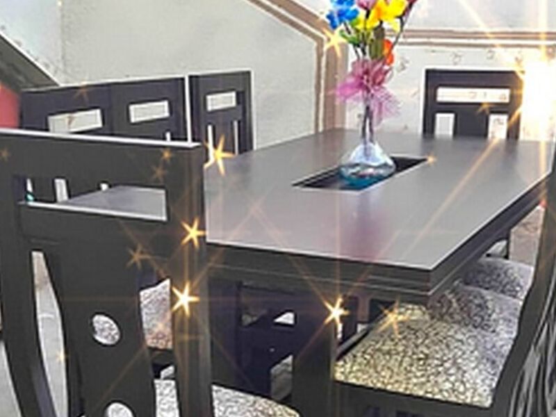 Comedor 8 sillas COCHABAMBA