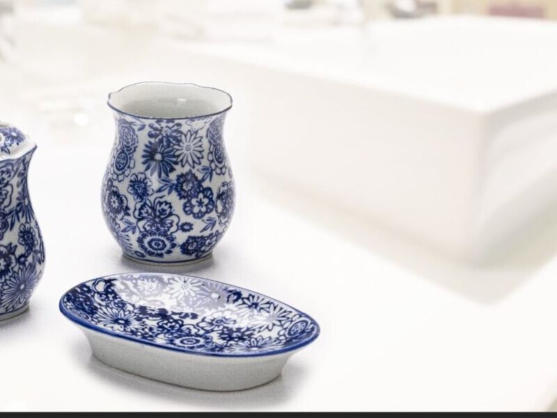 Set baño flores azules Bolivia 