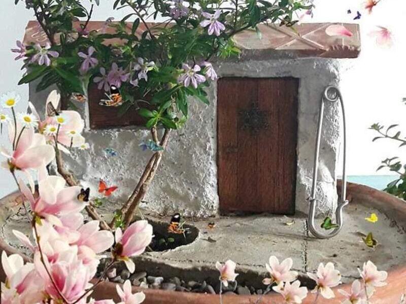 Jardín miniatura casita blanca Bolivia 