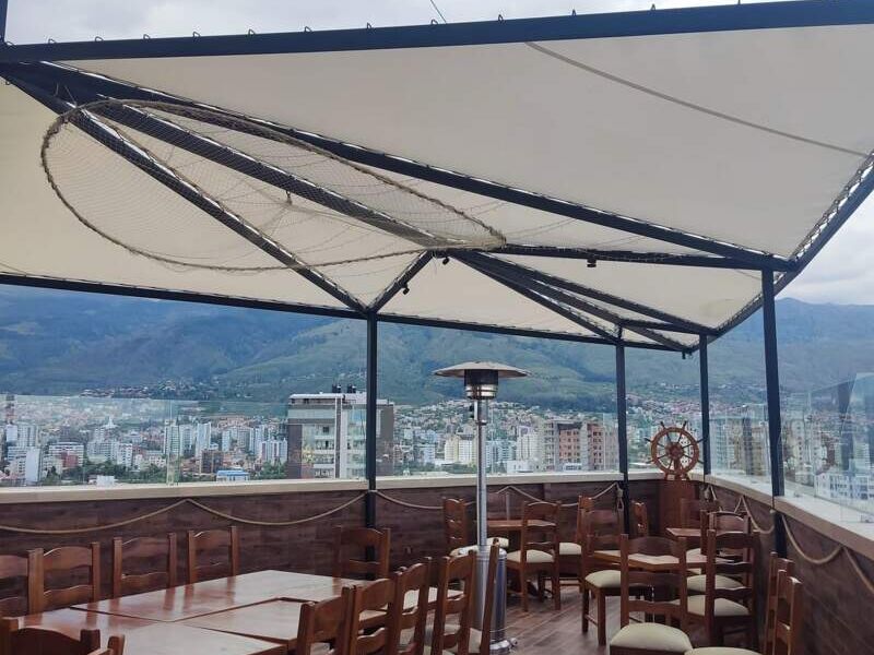 Toldo restaurantes Bolivia 