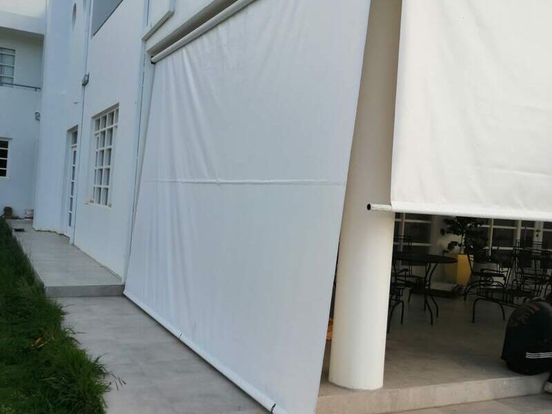 Toldo enrollables blanco Bolivia 