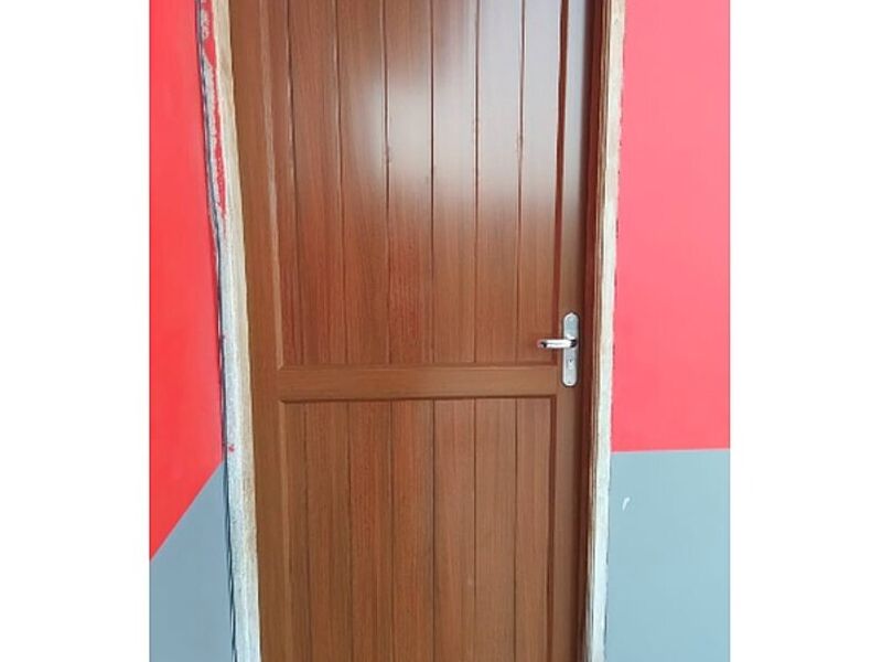 PUERTAS DE ALUMINIO SANTA CRUZ BO