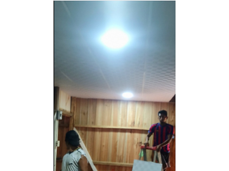 Cielorraso con Acabado de Madera Revestida Bolivia