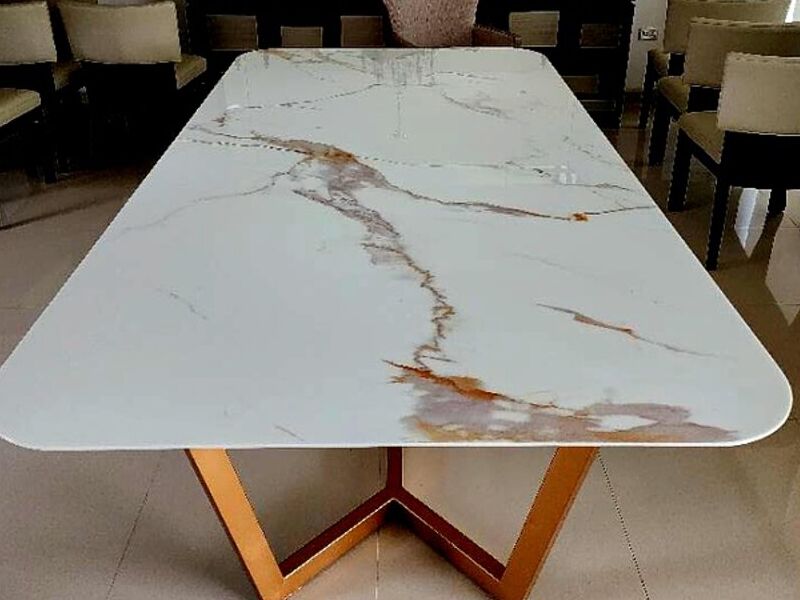 Mesa cuadrada grande marmol Bolivia