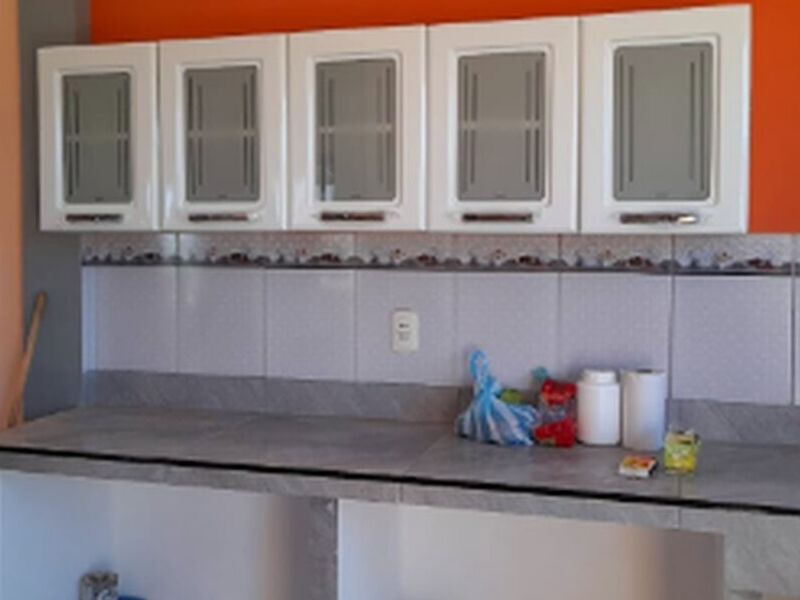 Mueble de cocina empotrado blanco Bolivia 