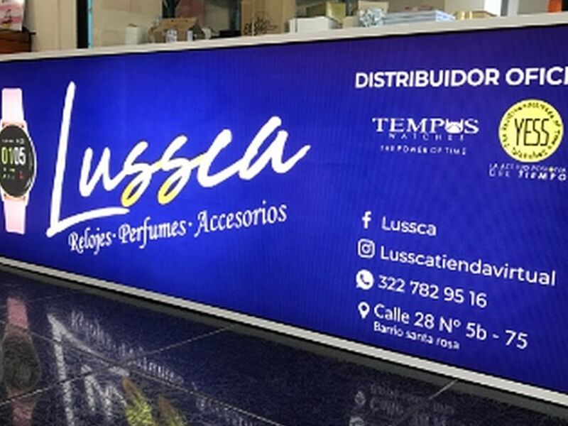 Letrero luminoso Bolivia 