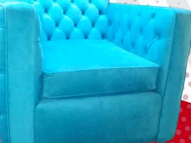 Remodelación Sillín Sala Turquesa Cochabamba